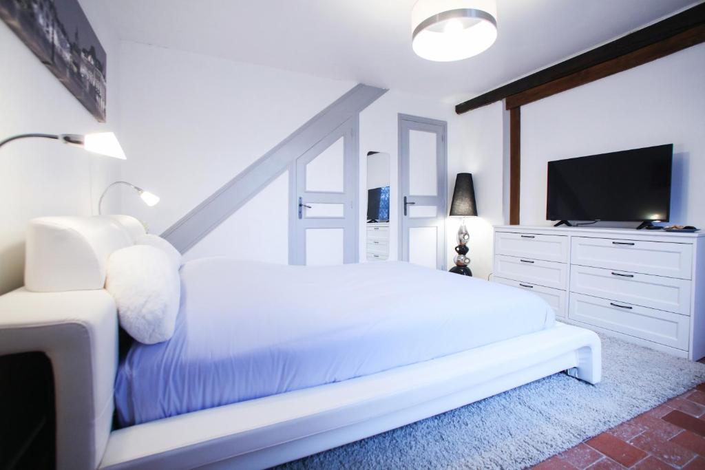 Le Cosy